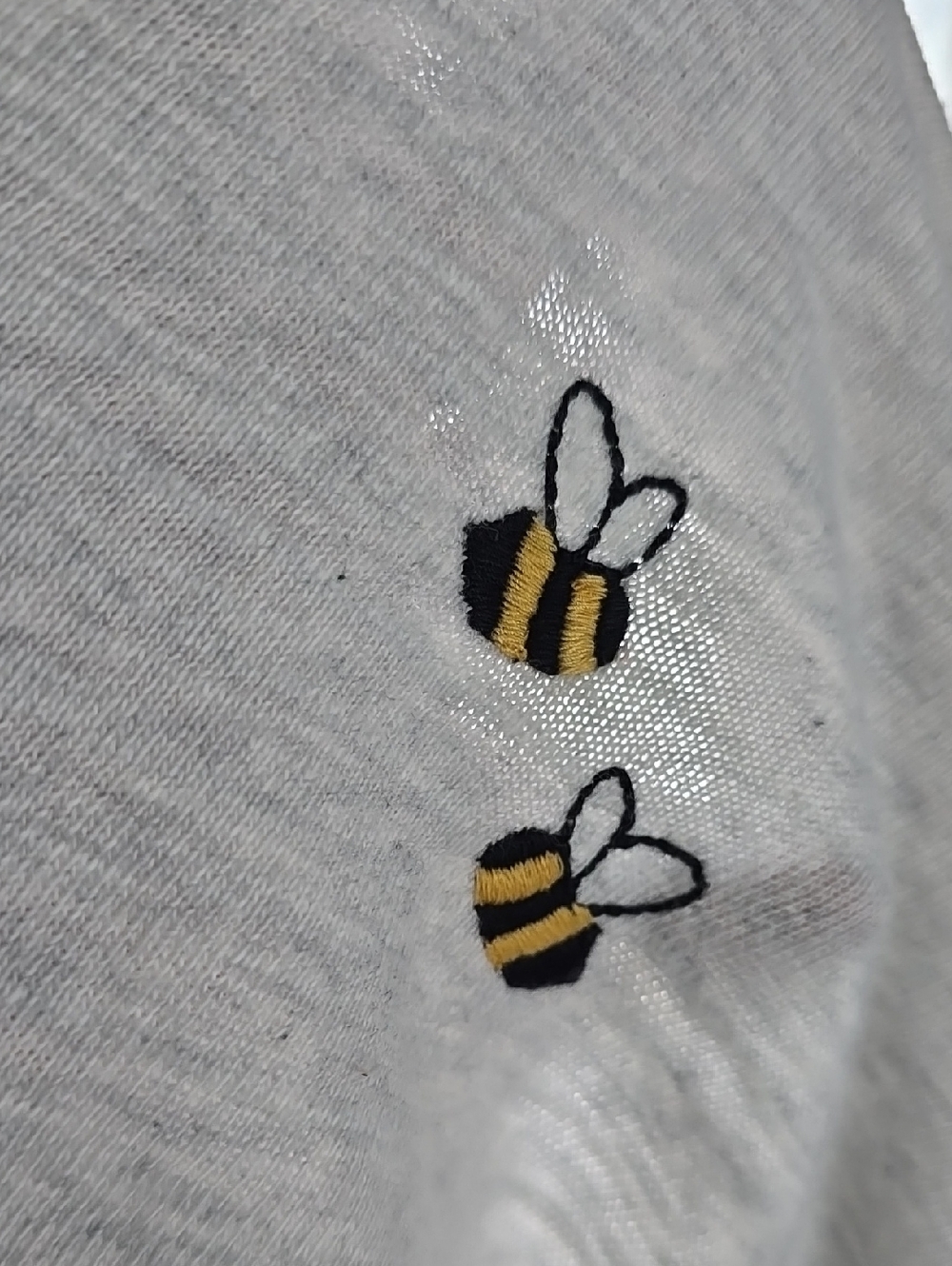 🐝LOFT Cotton Knit Bee Embroidered Top - Picture 14 of 15
